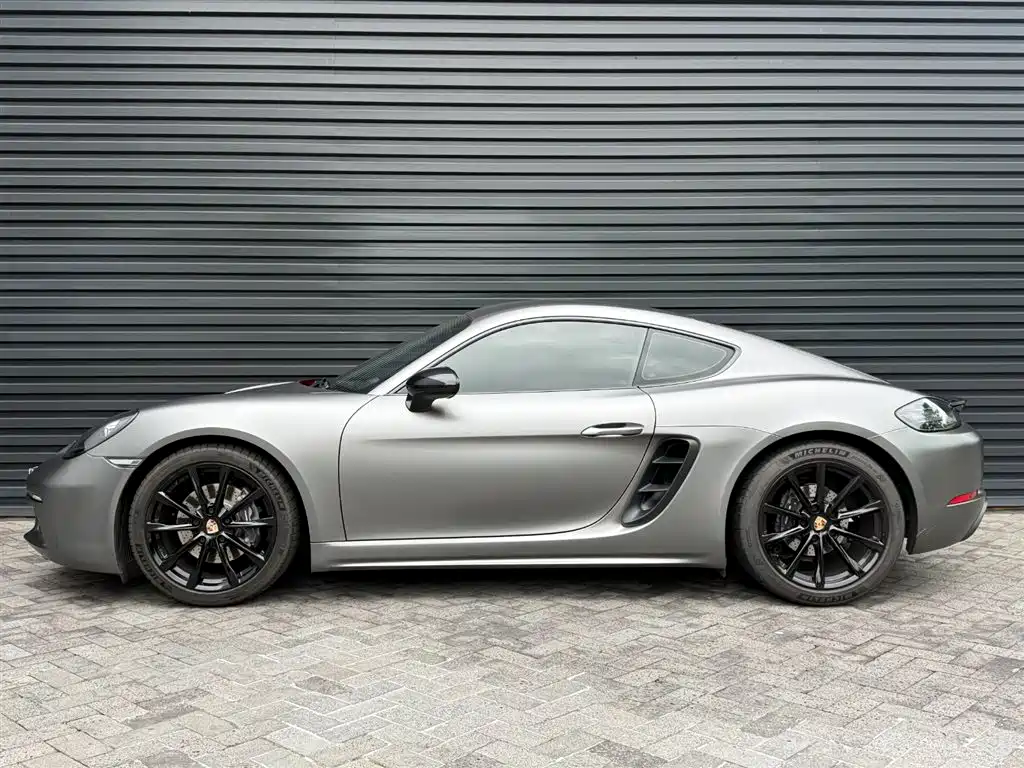 Porsche 718 2018 Cayman 2.0T фото 4