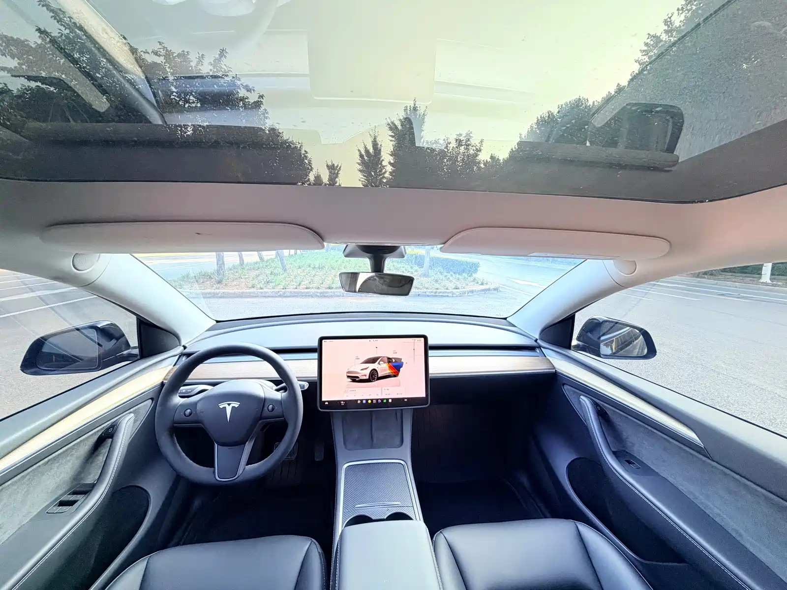 Фото 7 - Tesla Model Y