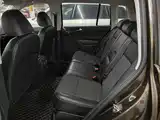 Photo 17 - Volkswagen Tiguan