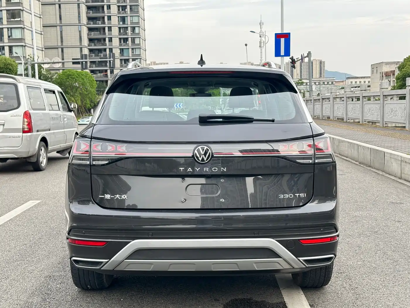 Volkswagen Tayron 2023 330TSI 2WD Luxury Plus Advanced Edition фото 5