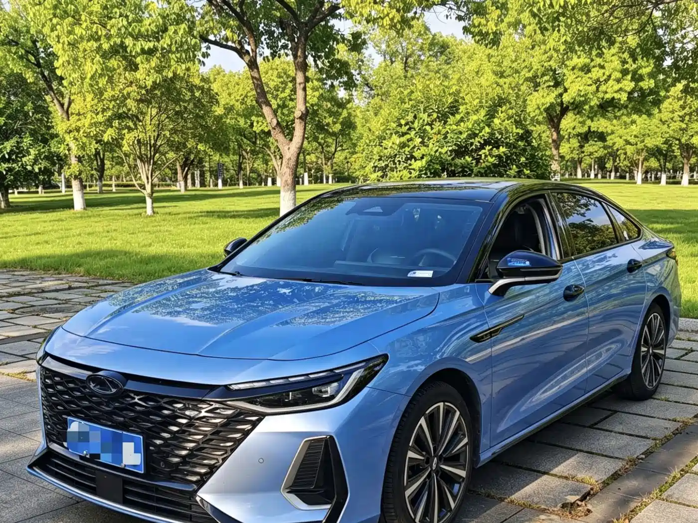 Chery Arrizo 8 2023 1.6T DCT Elegance