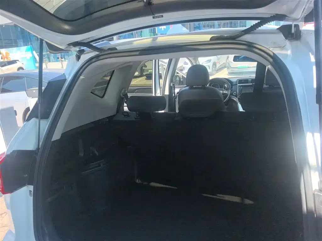 Haval M6 2018 Facelift 1.5T DCT 2WD Elite Edition фото 9