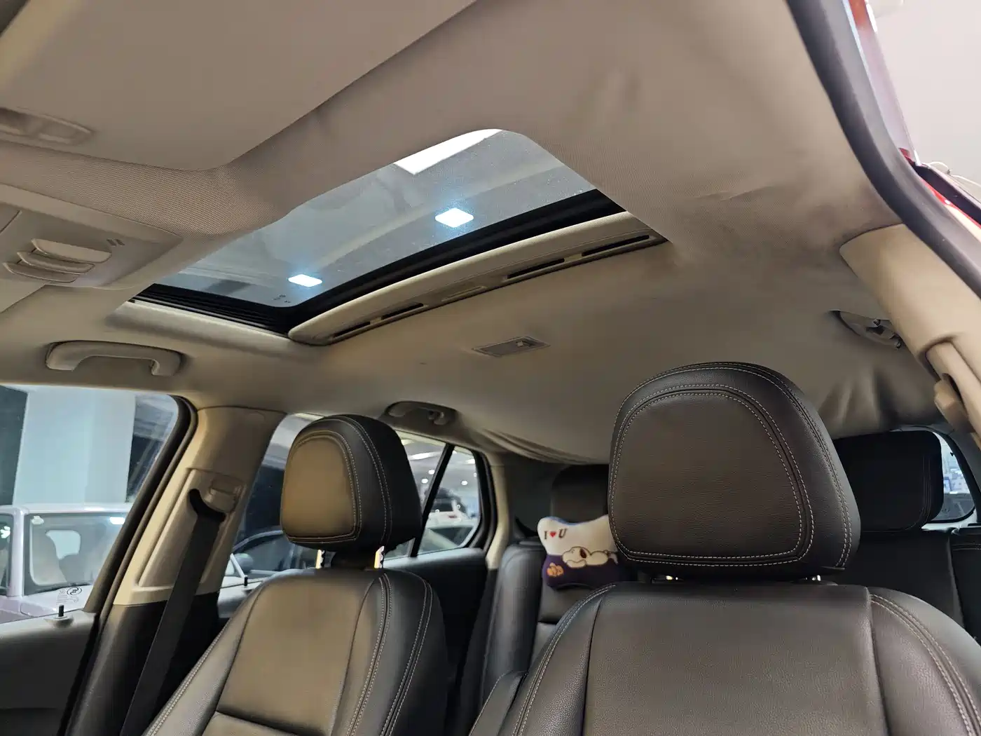 Chevrolet Trax 2016 1.4T Automatic 2WD Comfort Sunroof Edition фото 12