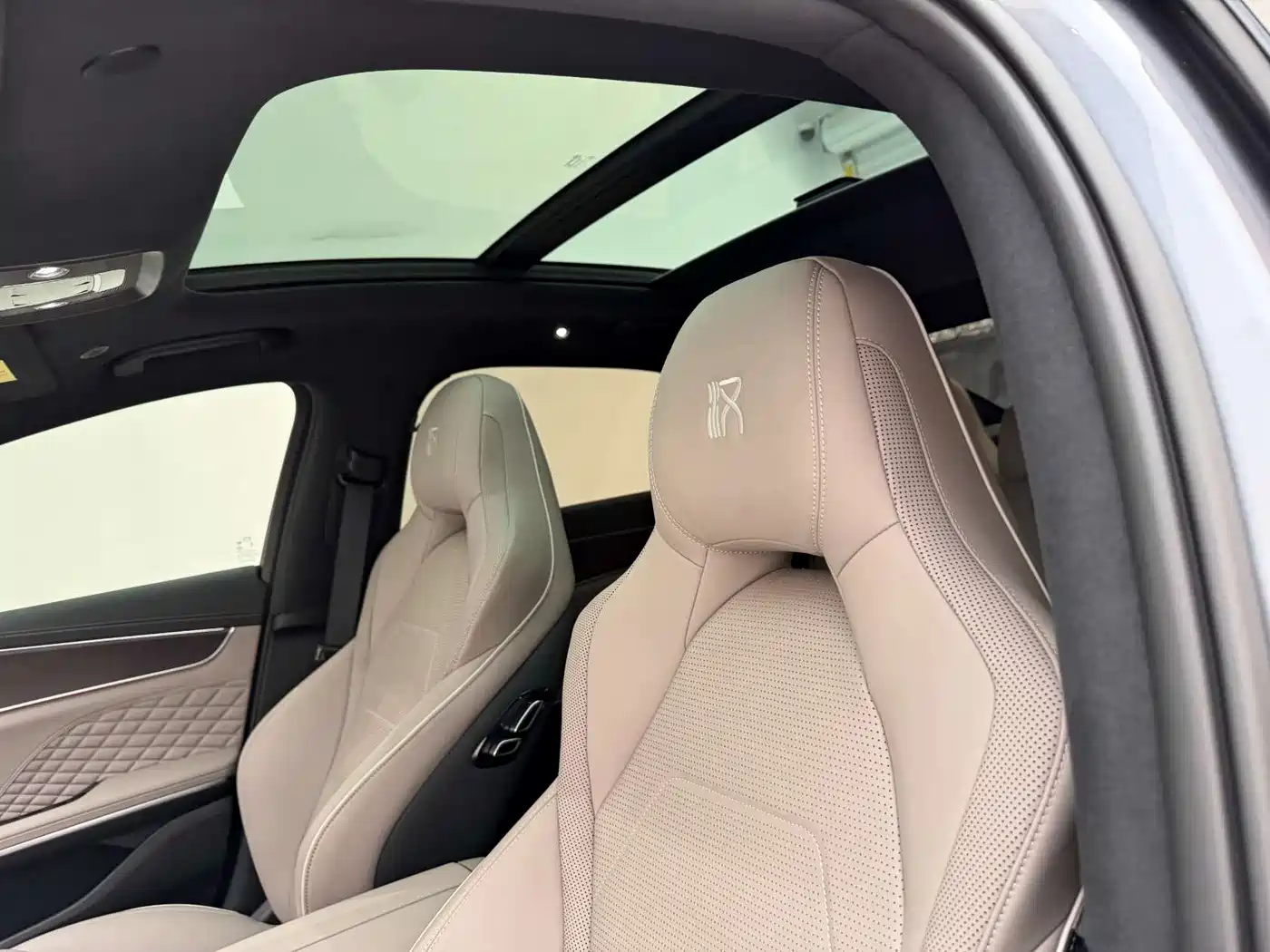 BYD Han 2024 EV Glory Edition 610KM AWD Celestial Eye Smart Driving фото 13