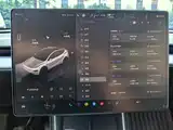 Photo 7 - Tesla Model Y
