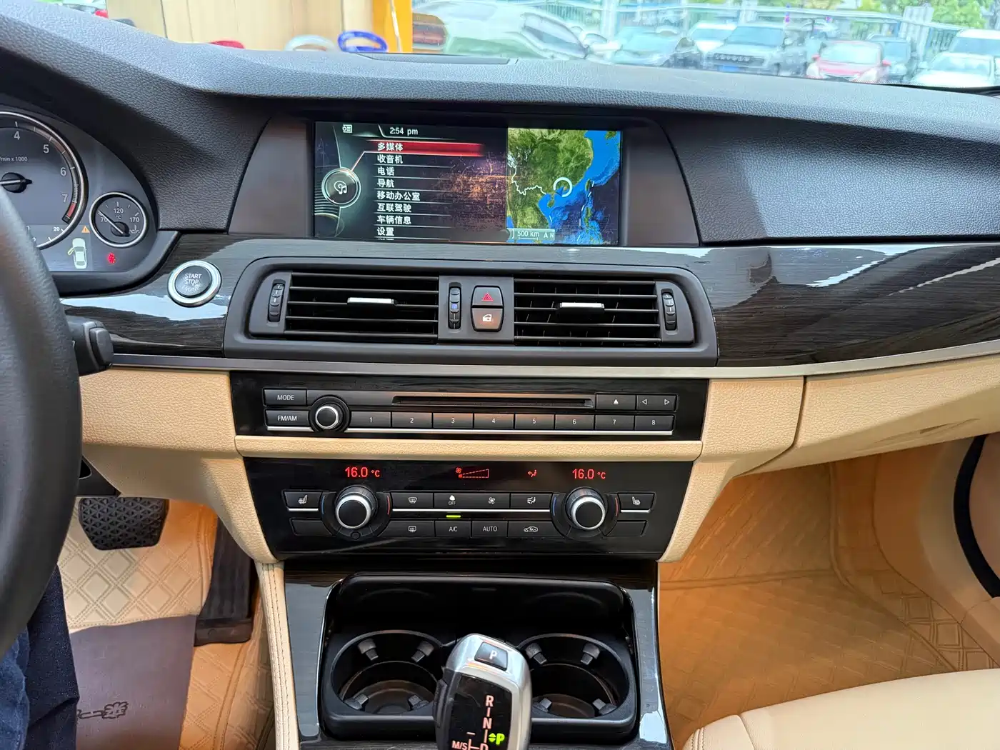 BMW 5 Series 2013 530Li Luxury фото 14