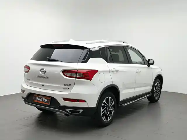 GAC Trumpchi Trumpchi GS4 2015 200T Manual Luxury Edition — фото 2