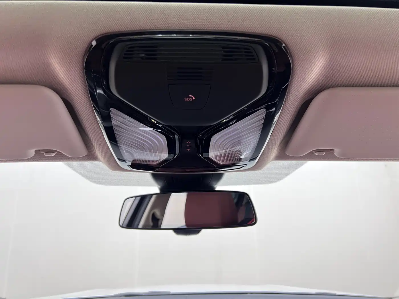 BMW i3 2024 eDrive 40 L Night Sport Package фото 30