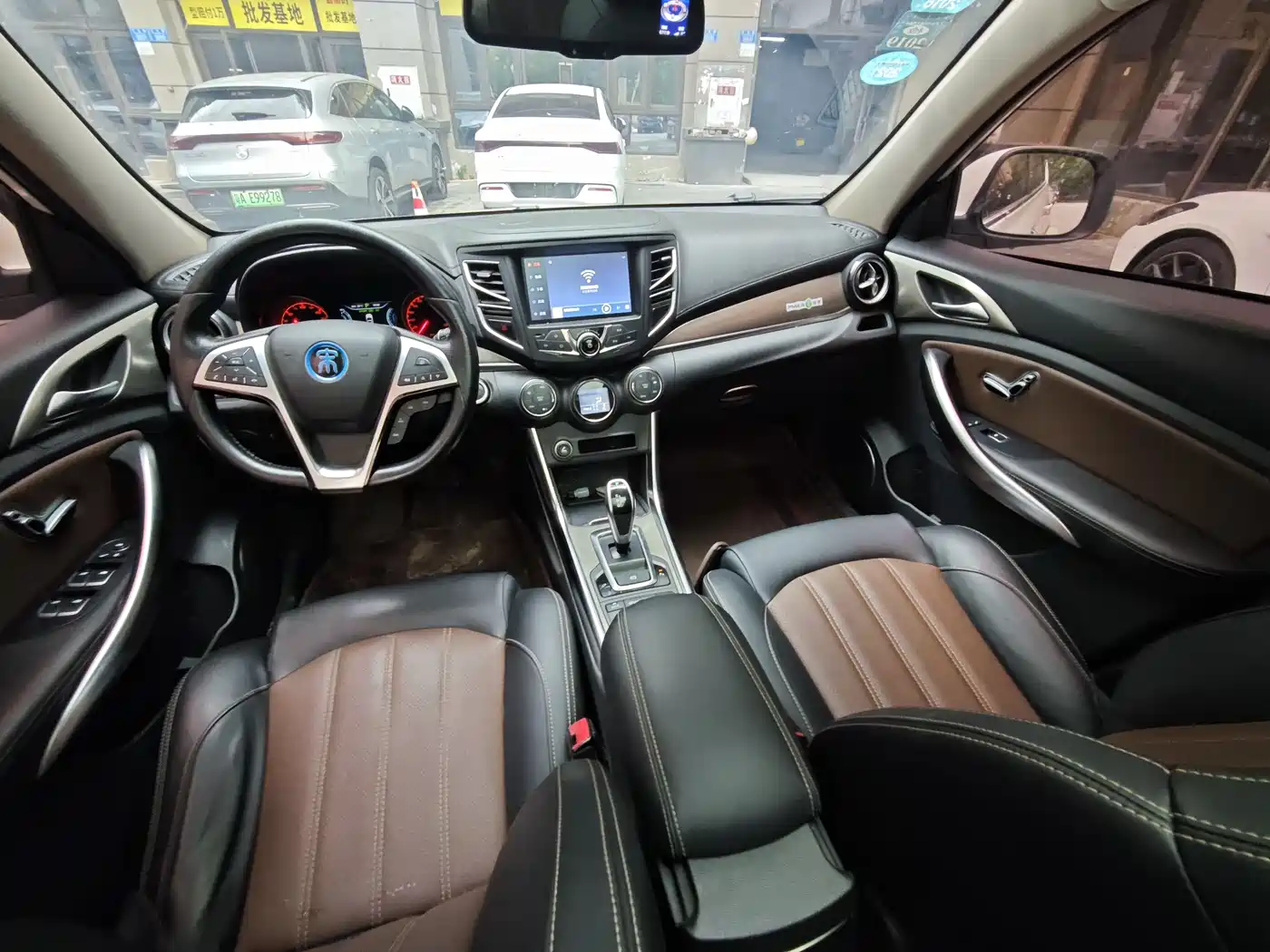 BYD Song New Energy 2017 Song DM 1.5TID Full-time 4WD Premium фото 7