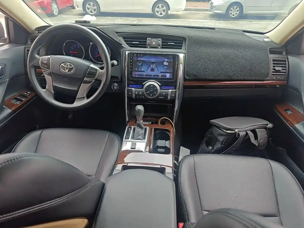Toyota Reiz 2016 2013 2.5S Elite Edition