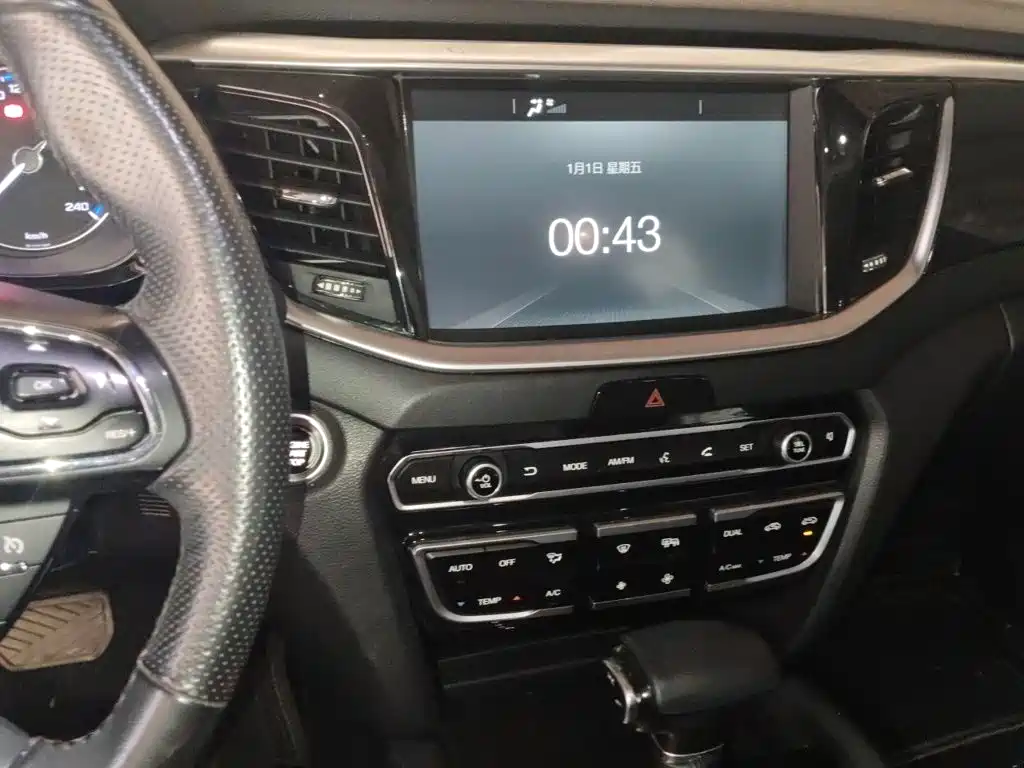 GAC Trumpchi Trumpchi GS7 2017 2017 320T 2WD Luxury