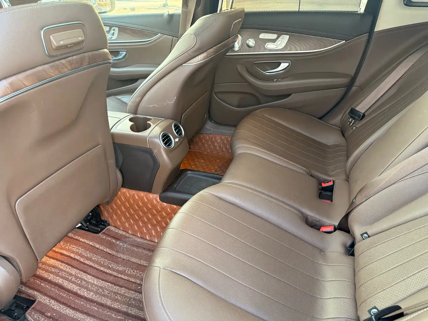 Mercedes-Benz E-Class 2020 E 300 L Fashion фото 5