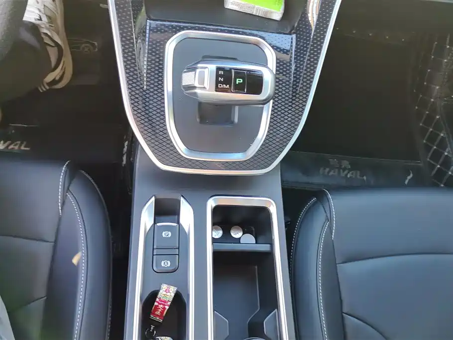 Haval M6 2021 PLUS 1.5T DCT Premium Smart Connect фото 16