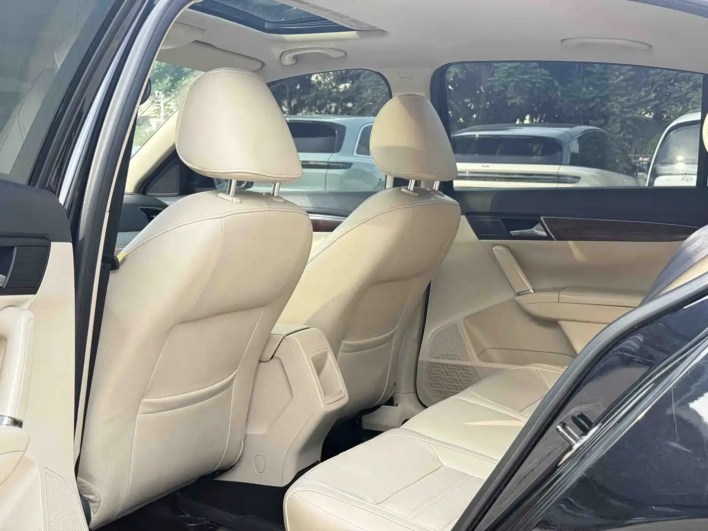 Volkswagen Lavida 2013 Facelift 1.4TSI DSG Luxury фото 9