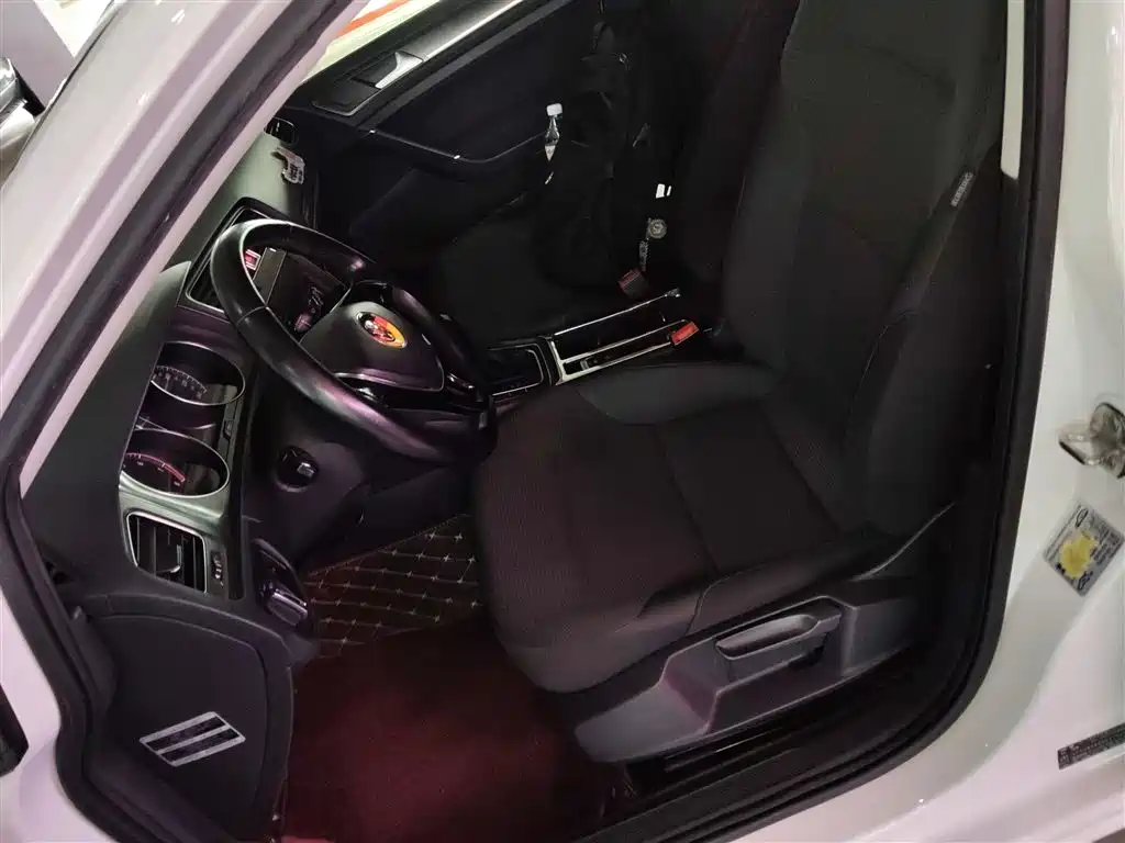 Volkswagen Golf 2015 1.4TSI Automatic Comfort фото 15