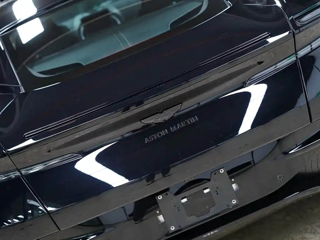 Aston Martin DB11 2021 2019 Model 4.0T V8 Coupe