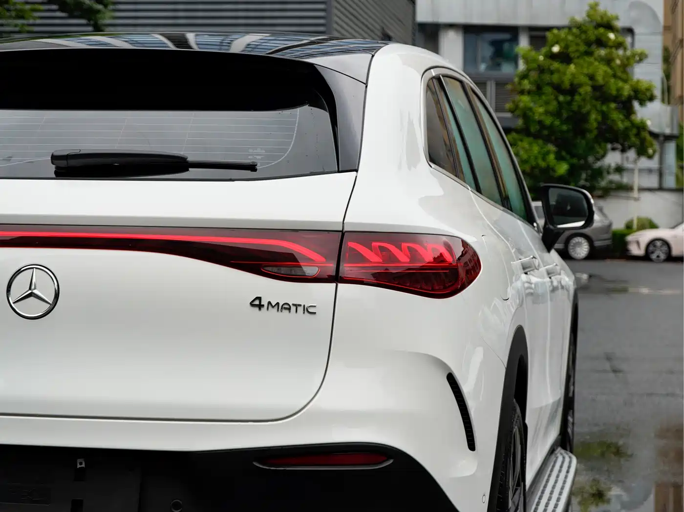 Mercedes-Benz EQE SUV 2024 500 4MATIC Luxury Edition фото 7