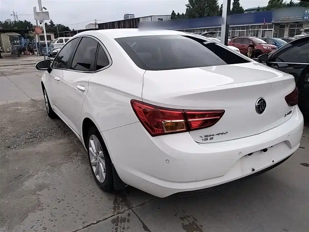 Buick Verano 2018 Sedan 15S Automatic Progressive фото 5