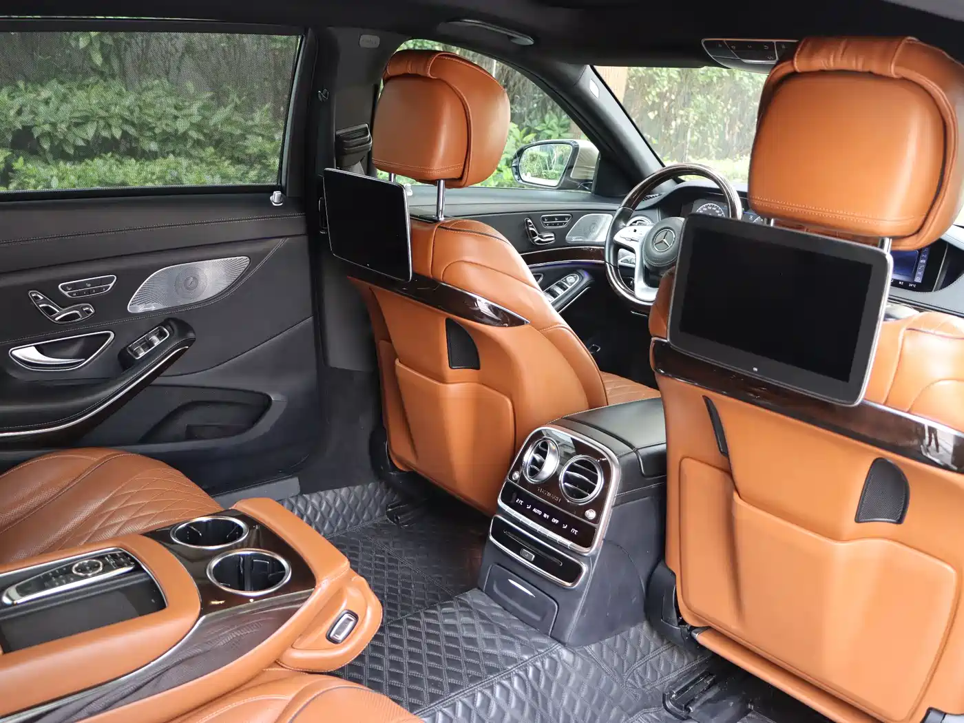 Mercedes-Benz Maybach S-Class 2020 S 450 4MATIC Collector's Edition фото 34