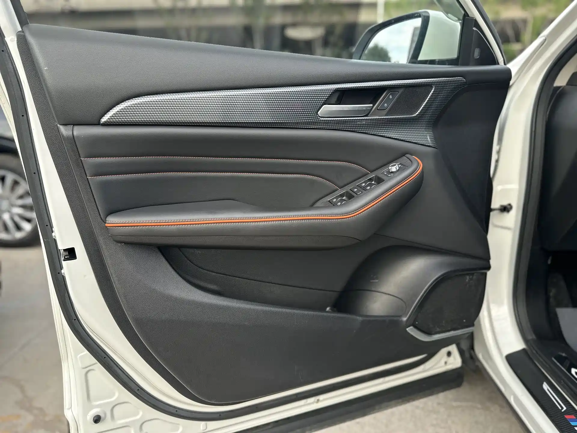 Фото 8 - Haval F7