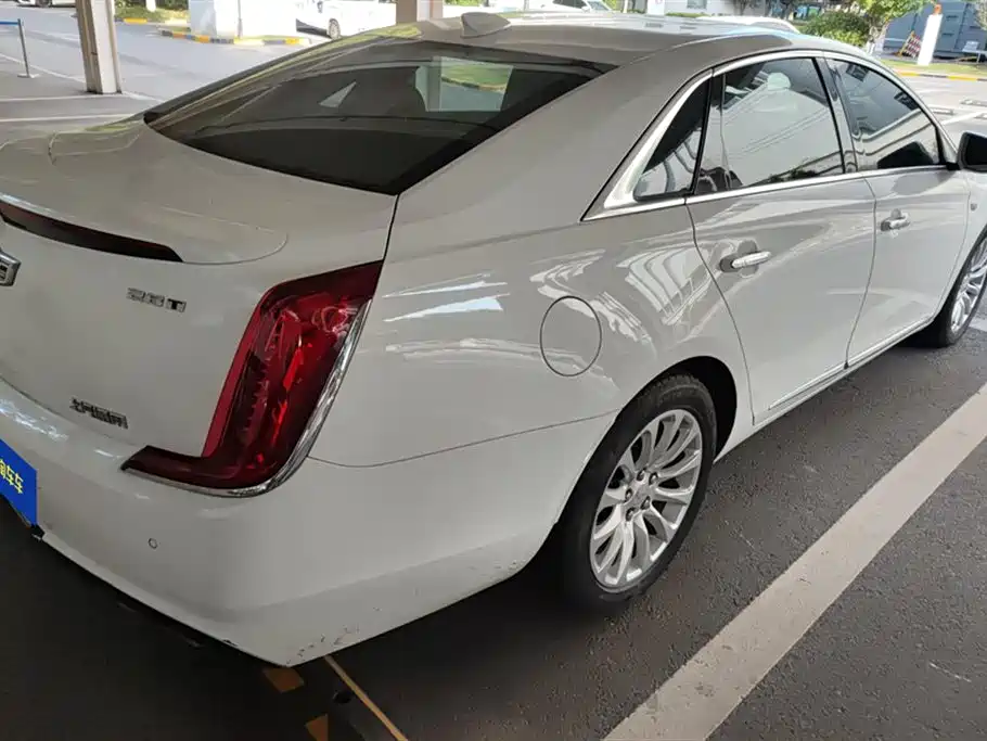 Cadillac XTS 2018 28T Elite фото 3