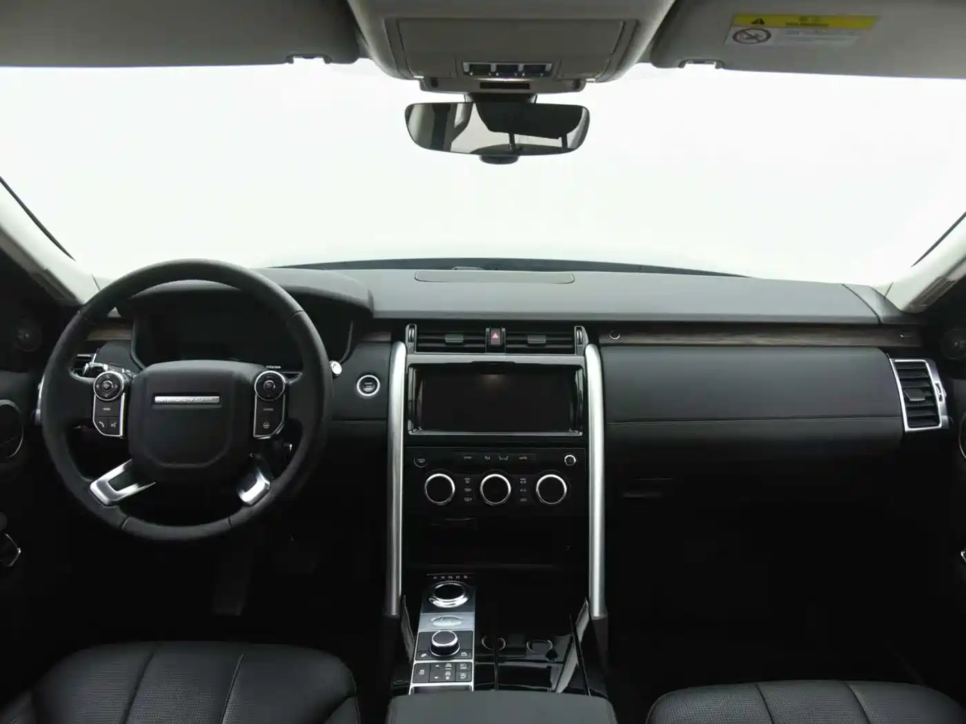 Land Rover Discovery 2018 3.0 SC V6 HSE фото 4