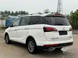 Фото 23 - Baojun 730