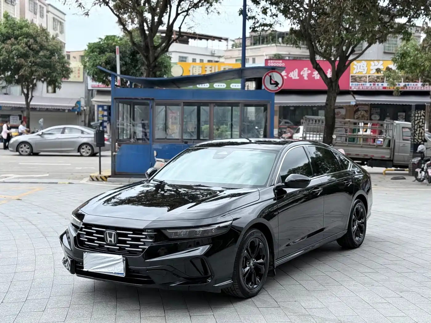Honda Accord 2025 Sport Series 260TURBO Luxury Edition