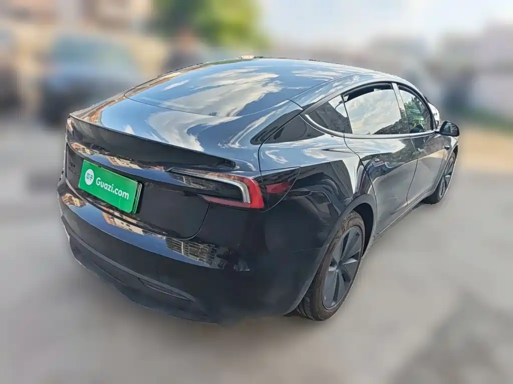 Tesla Model 3 2026 2025 Model Year Facelift Long Range Rear-Wheel Drive
