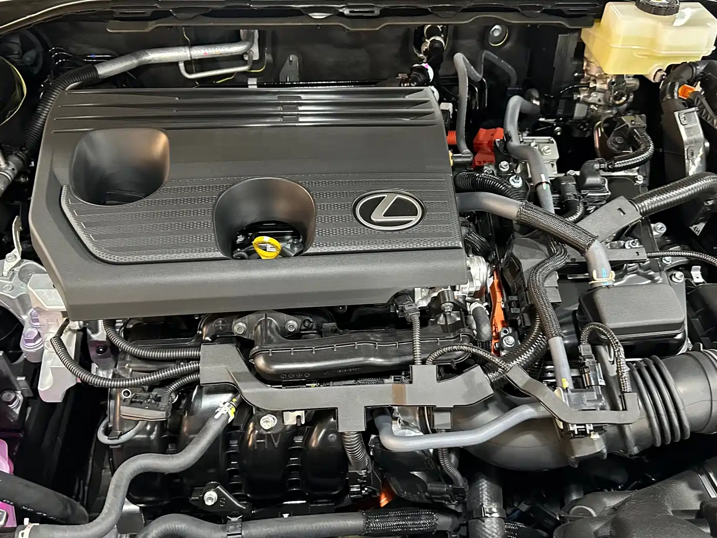 Lexus ES 2026 2025 Model 300h Base Version