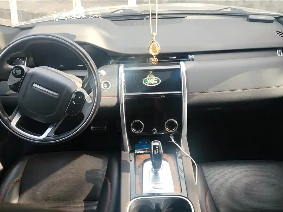 LAND ROVER DISCOVER SPORTS