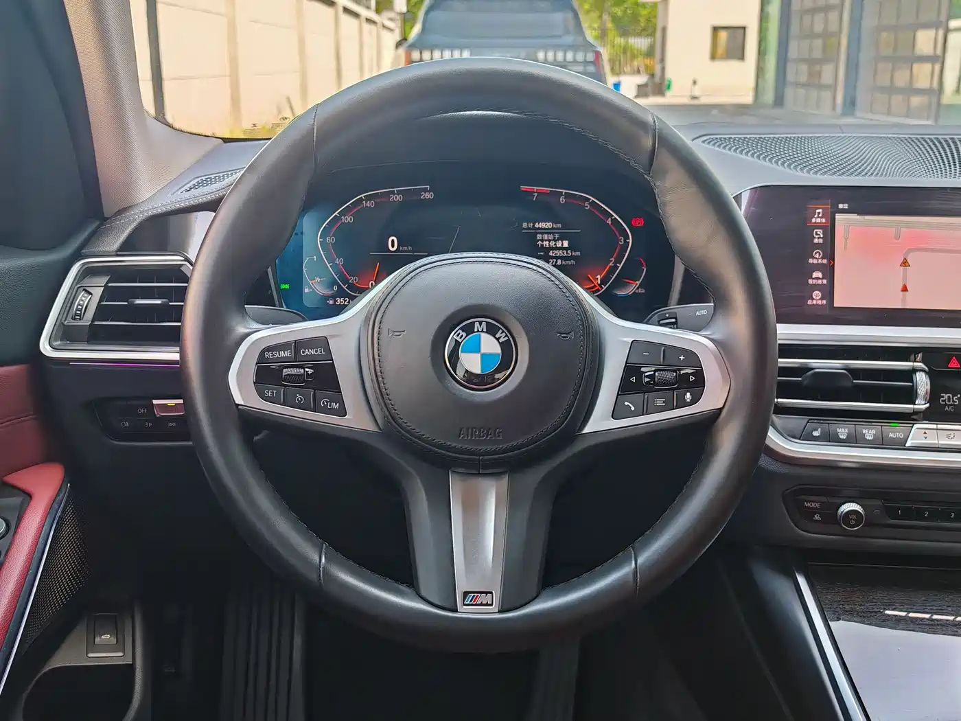 BMW 3 Series 2022 325Li M Sport Package фото 25