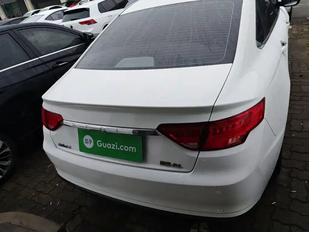 Photo 6 - Geely Emgrand GL