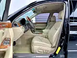 Фото 6 - Lexus LS