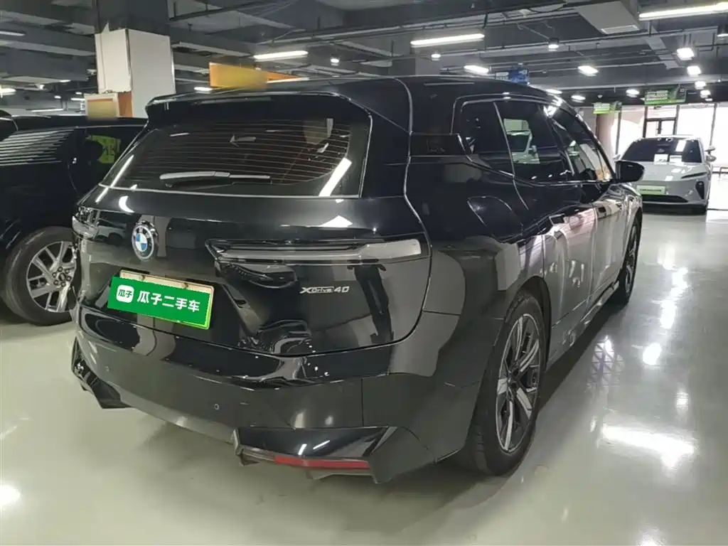 BMW iX 2023 Facelift xDrive40 фото 7