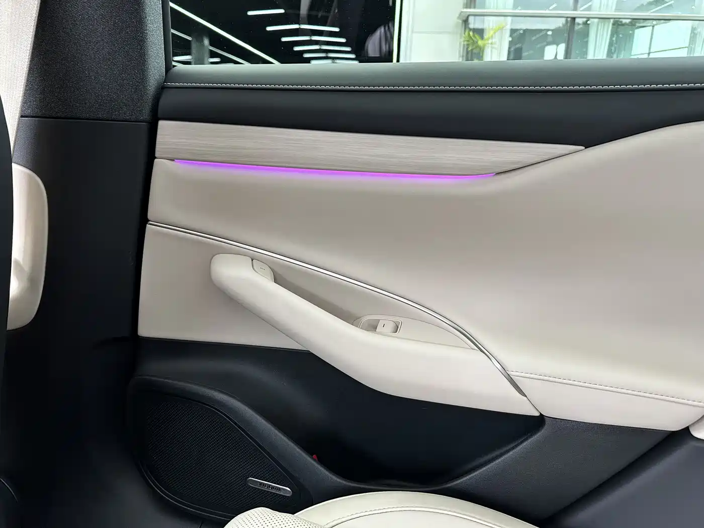Xiaomi Auto Xiaomi SU7 2024 RWD Standard Founder's Edition фото 15