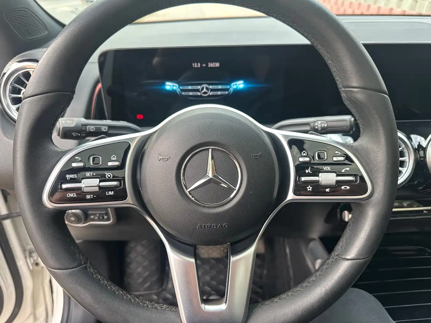 Mercedes-Benz GLB 2021 GLB 180 Style фото 13