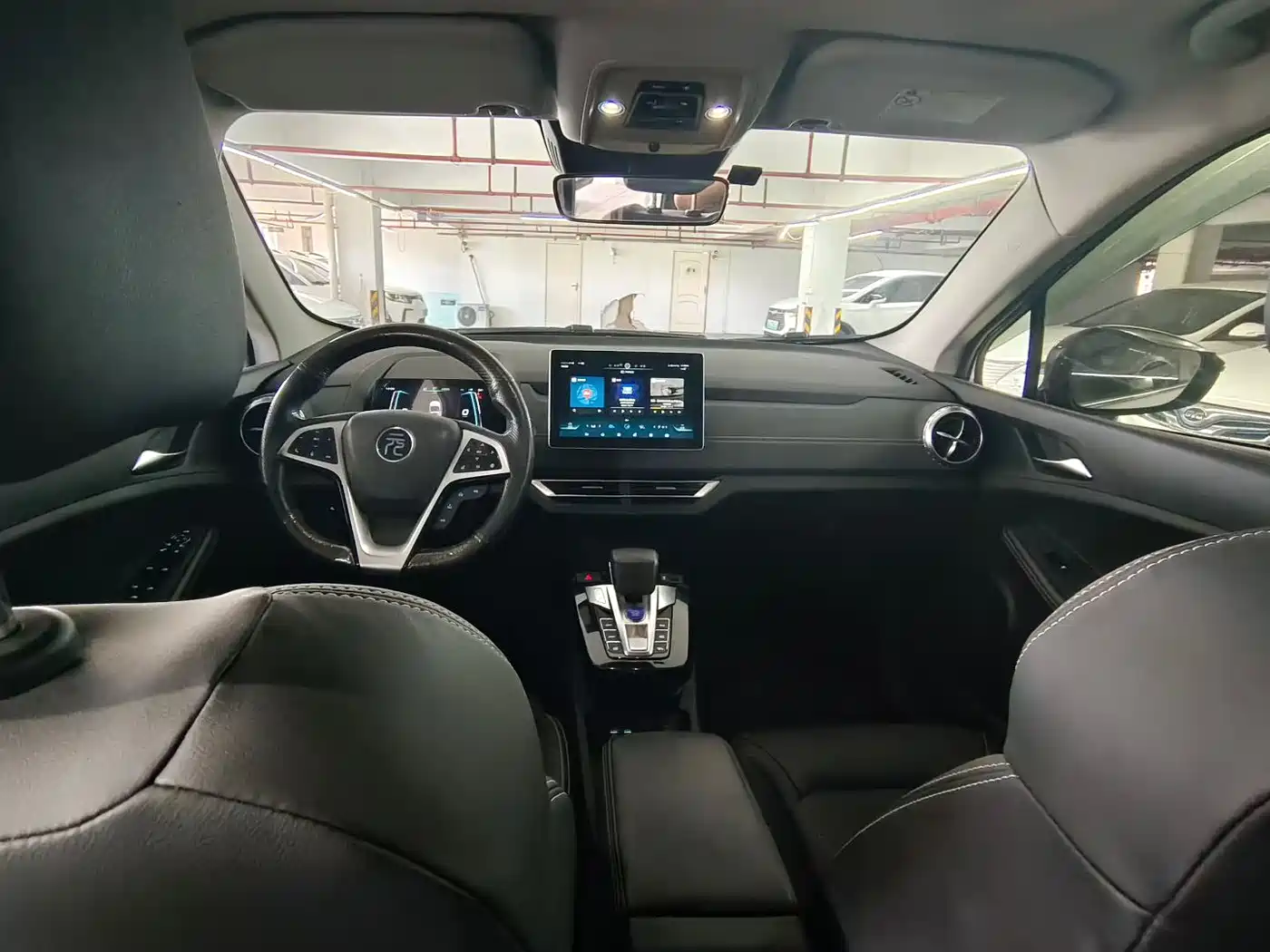 BYD Yuan New Energy 2019 EV535 High Energy Navigation Edition фото 7