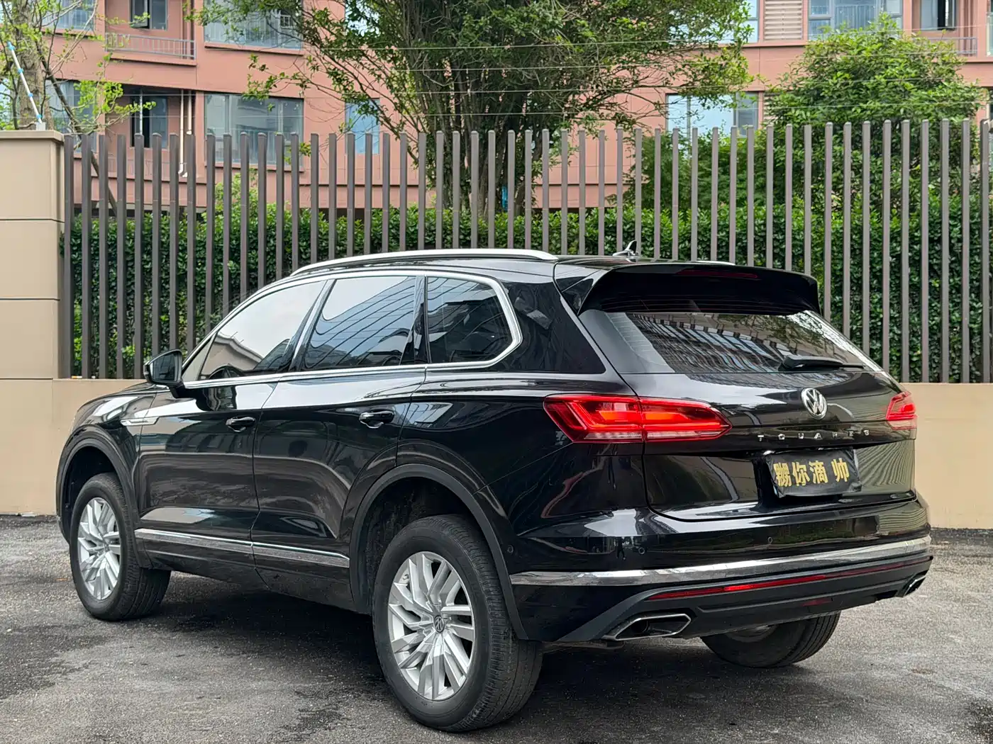 Volkswagen Touareg 2019 2.0TSI Sharp Wing Edition China VI фото 6