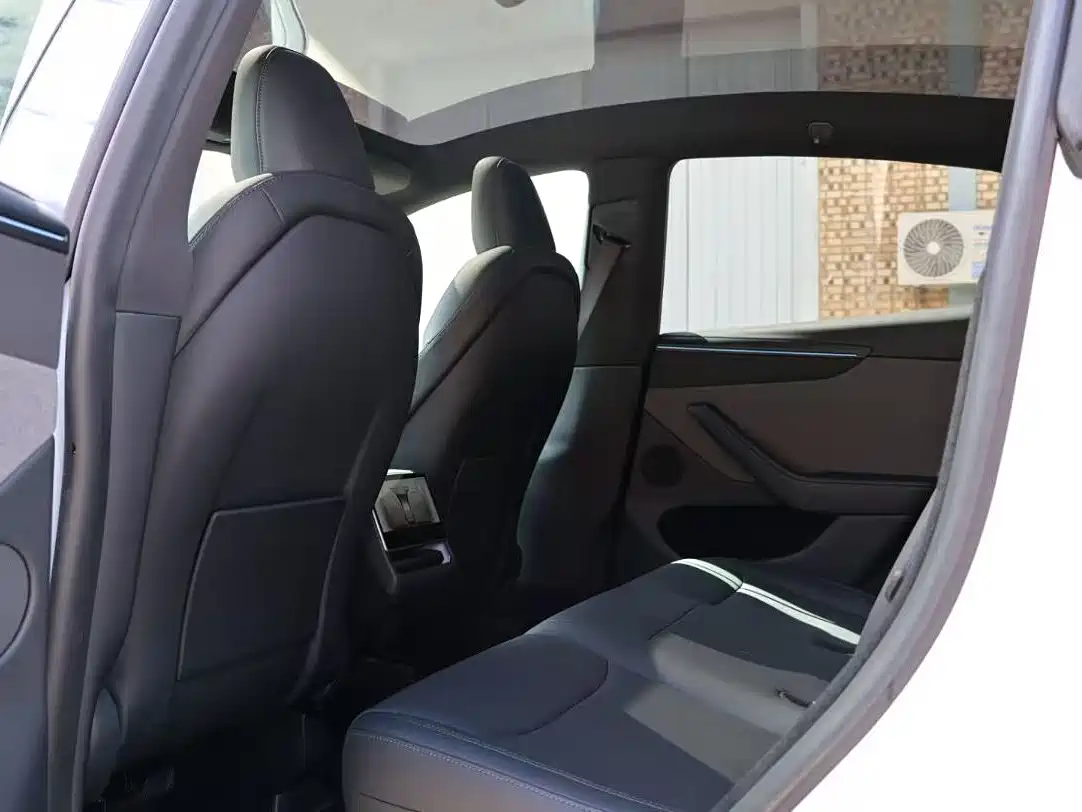 Фото 7 - Tesla Model Y