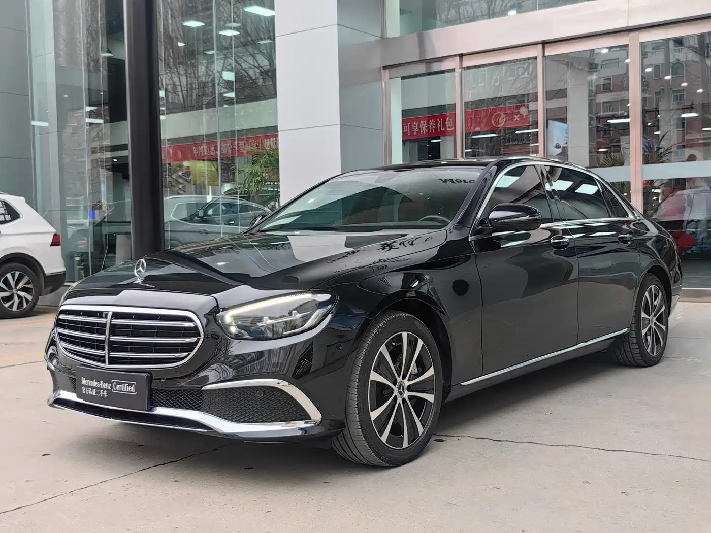 Mercedes-Benz E-Class New Energy 2022 E 350 e L Plug-in Hybrid Sedan