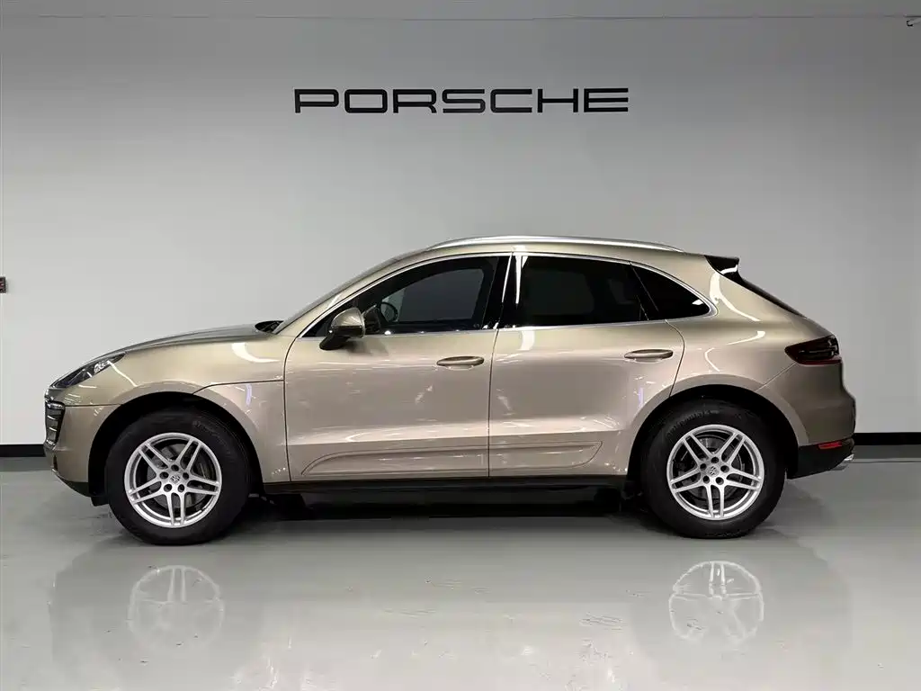 Porsche Macan 2018 Macan 2.0T фото 6