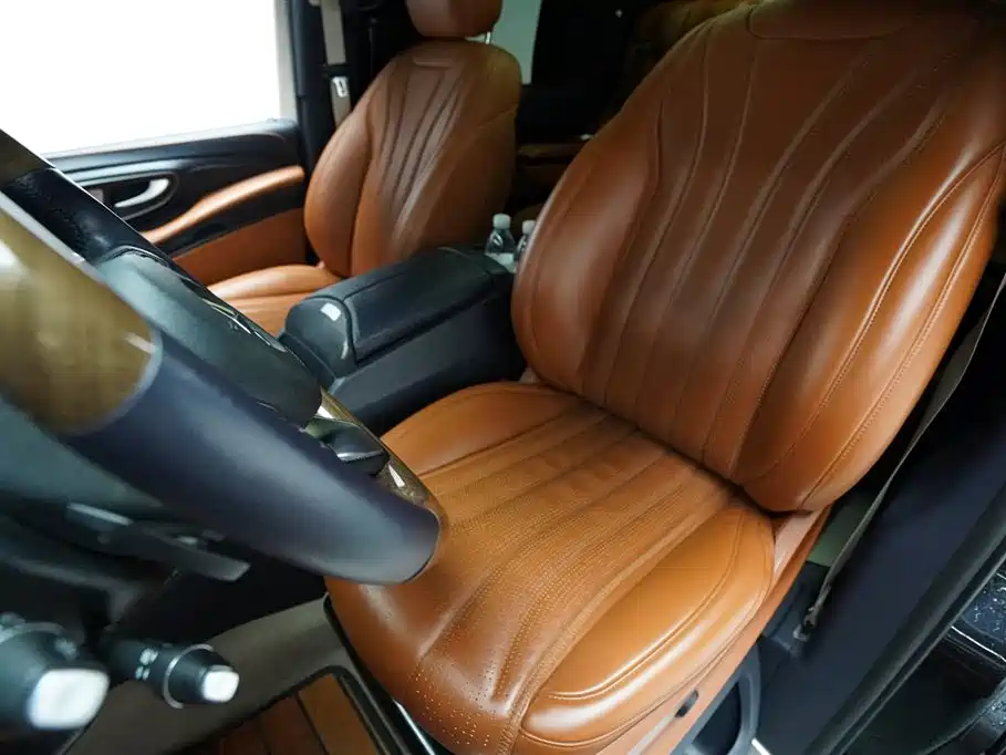 Mercedes-Benz V-Class 2021 V 260 Pilot Edition фото 5