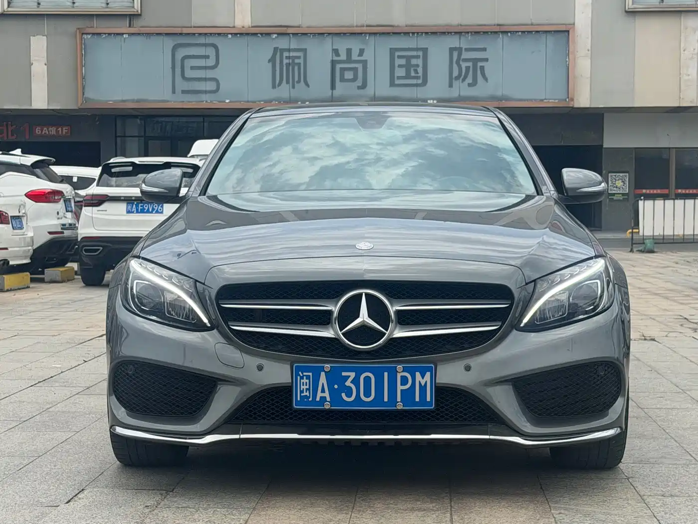 Mercedes-Benz C-Class 2017 C 200 L Sport