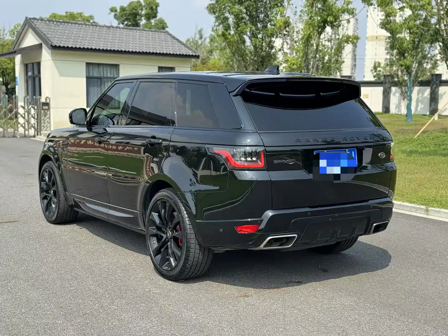 Фото 8 - Land Rover Range Rover Sport