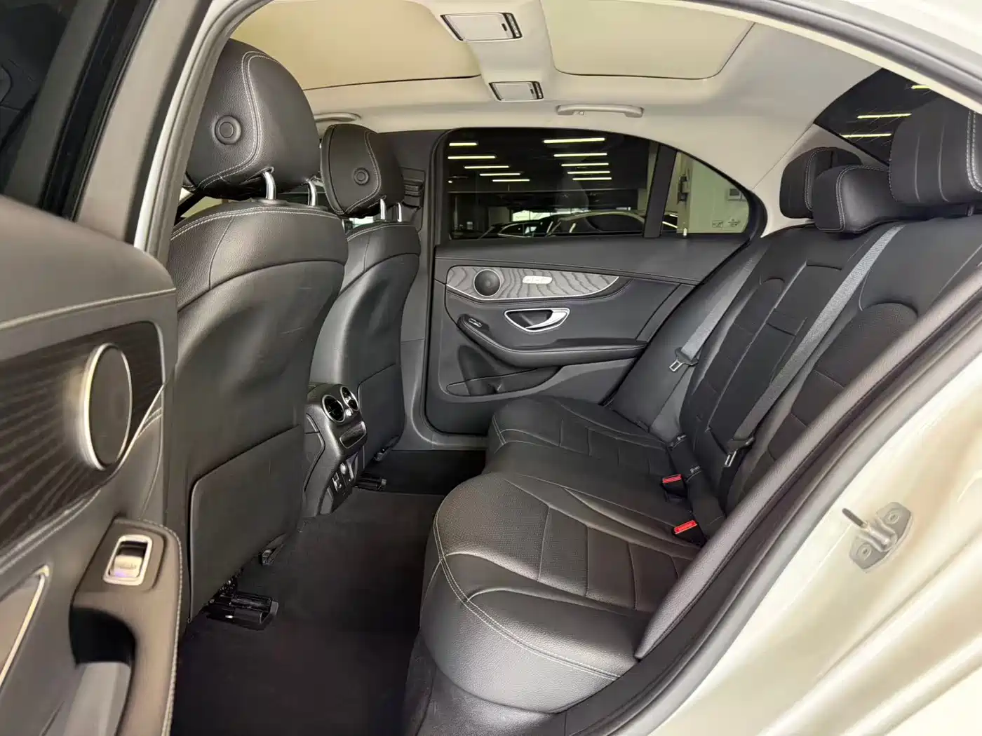 Mercedes-Benz C-Class 2020 Facelift C 260 L Sport фото 6