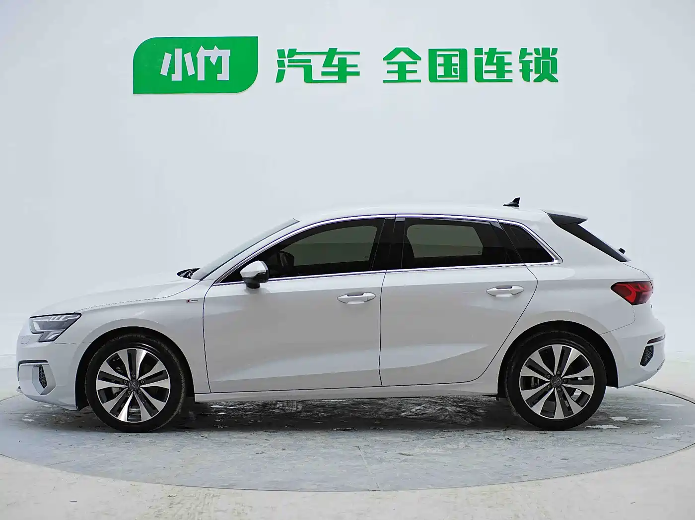 Audi A3 2021 Sportback 35 TFSI Progressive Elegance фото 3