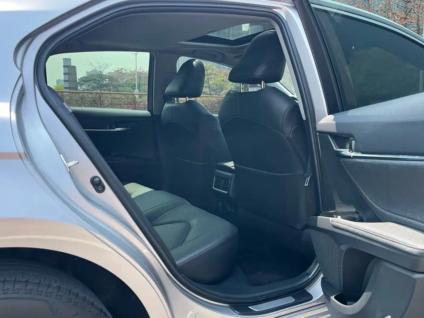 Toyota Camry 2019 2.0G Luxury Edition China VI фото 12