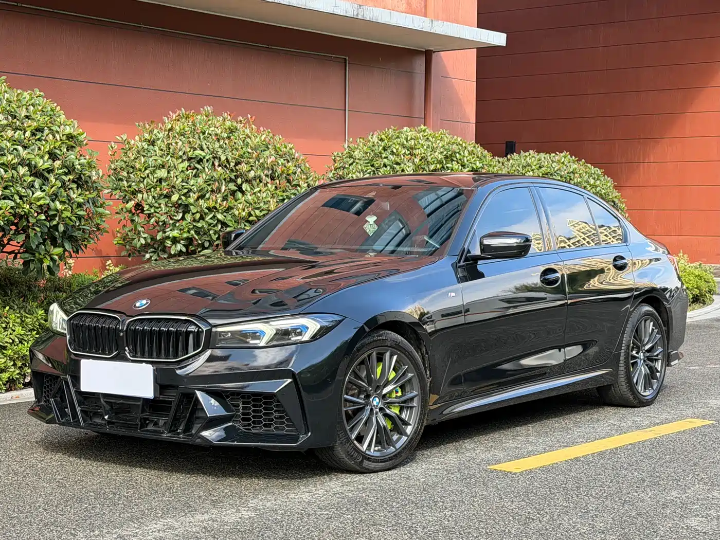 BMW 3 Series 2023 325i M Sport Package