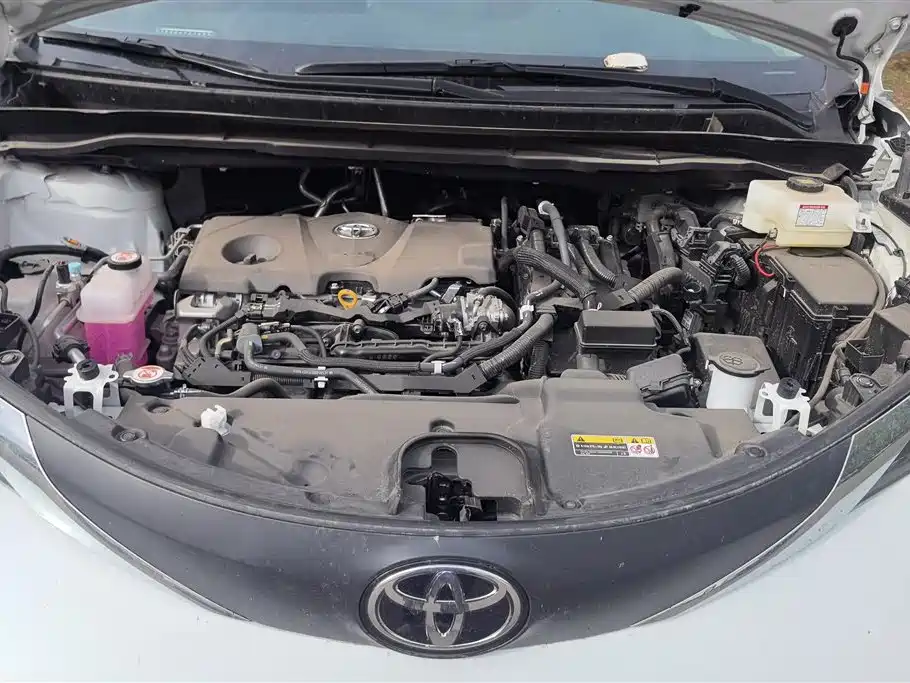 Toyota Granvia 2024 2.5L Hybrid Comfort фото 10